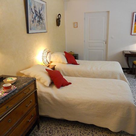 Villa Hanna Combas  Esterno foto