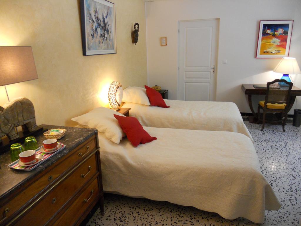 Villa Hanna Combas  Esterno foto